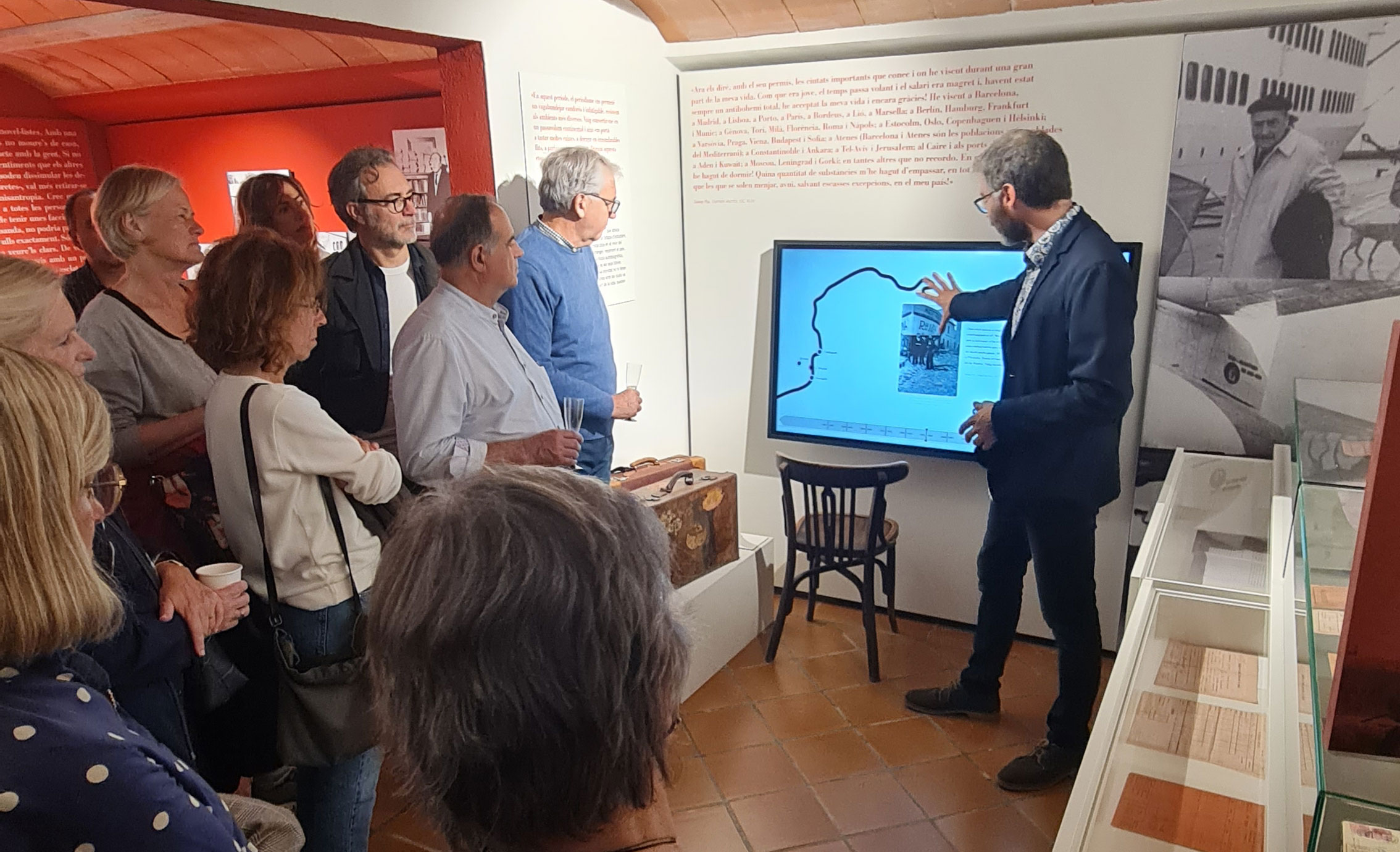 Visita guiada a l'exposició «La passió per escriure. Josep Pla (1897-1981)»